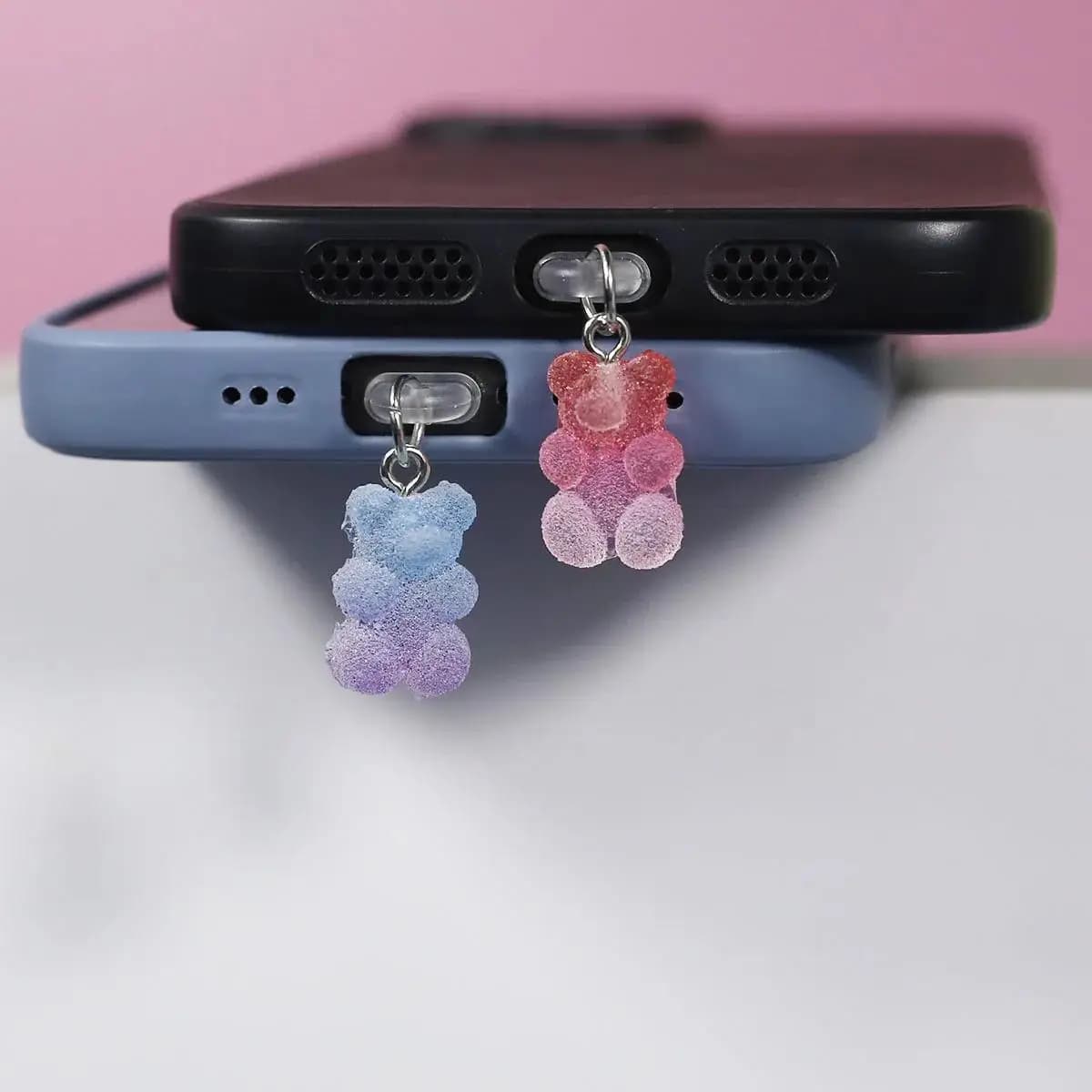 Spina per porta di ricarica del telefono con spina antipolvere simpatico cartone animato per iPhone per Airpods tipo C tappo di protezione antipolvere regalo per coppia