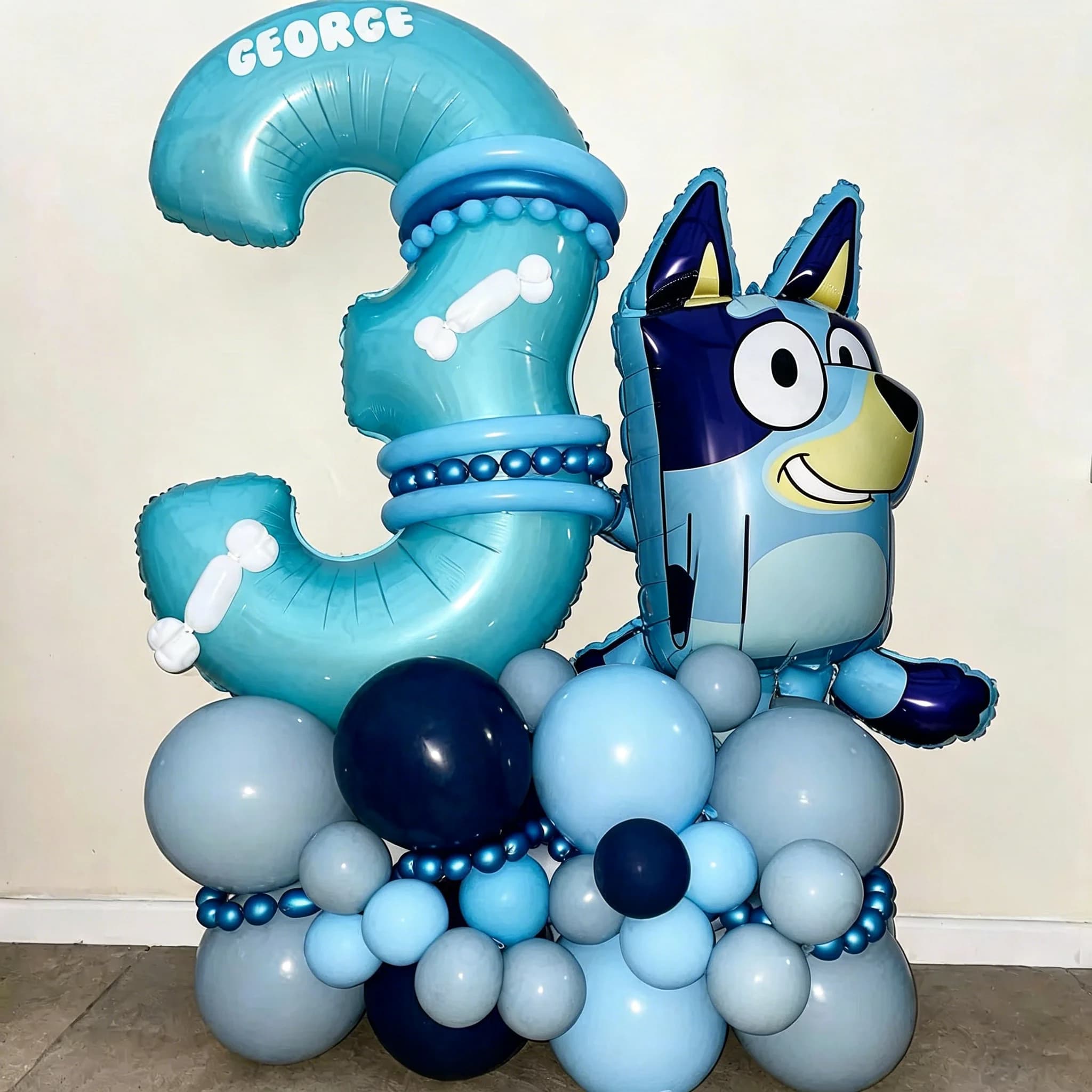 Set di Palloncini per il 3° Compleanno di Bluey, Palloncino in Foil Numero 3, Decorazioni per Feste a Tema Cane Blu, Sfondo per Foto di Compleanno per Bambini, Kit per Baby Shower