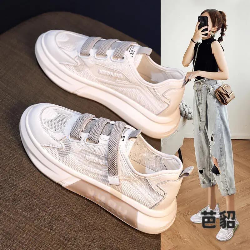 Women's Canvas Sports Shoes Breathable Thin Style Summer Fashion Casual Shoes Thick Bottom Canvas Sneakers Leisure Air Permeable