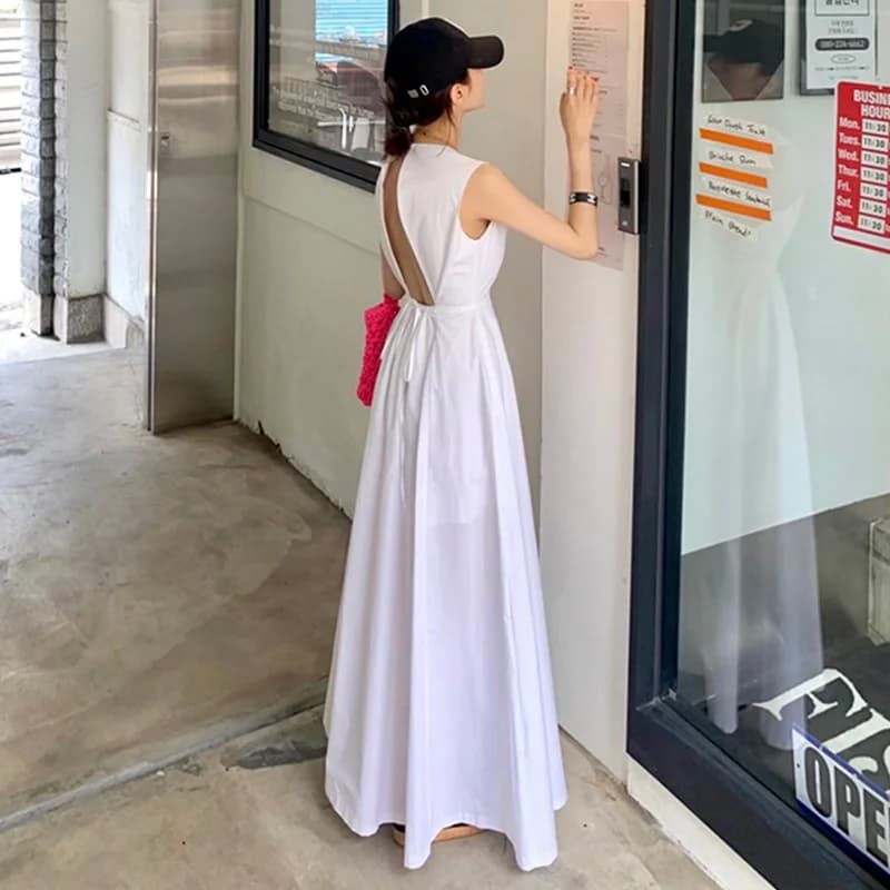 Korean Style Chic Summer New Retro Backless Belted Slimming Midi Vest Dress Women's Fashionable City Commute round Neck Dress
