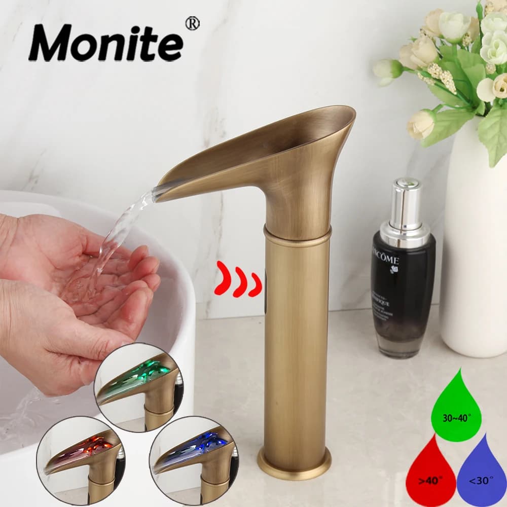 Monite Touchless Rubinetto per lavabo da bagno Cascata in ottone Rubinetto per acqua da bagno a induzione Rubinetti miscelatori monoforo caldo freddo con luce a LED