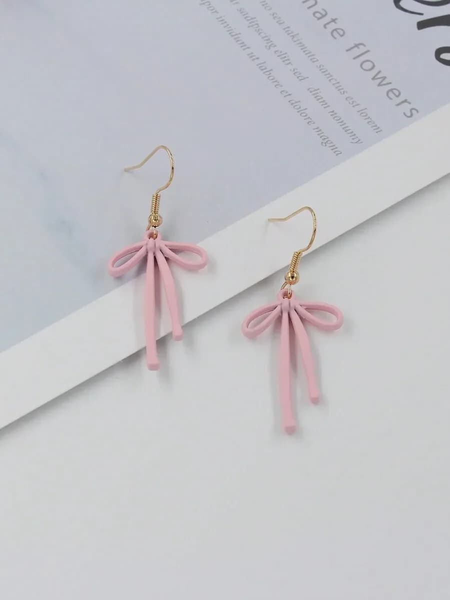 1 paio di orecchini pendenti con fiocco rosa opaco, design a nastro dolce ed elegante con ganci dorati, gioielli alla moda e versatili per le donne, perfetti per l'uso quotidiano, appuntamenti, feste e regali