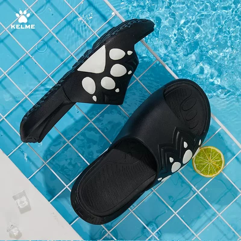 KELME nuove pantofole estive donna uomo scivoli spessi Indoor Eva sandali con fondo morbido Open Toe Trend Slides scarpe da spiaggia leggere 9325LT5