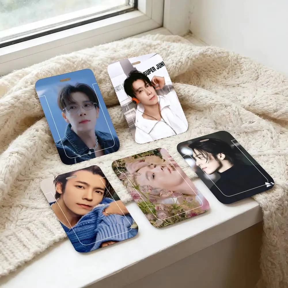 Porta tessere identificative Kpop Lee Dong-hae con cordino, custodia per permessi di lavoro, porta carte per studenti e bambini, porta tessere autobus per uomo e donna