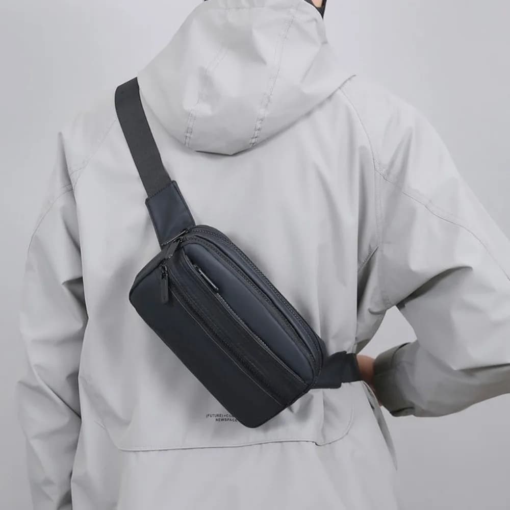 Borsa da Uomo in PU Leggera, Monospalla, a Tracolla, Marsupio Multifunzionale Multistrato per Corsa
