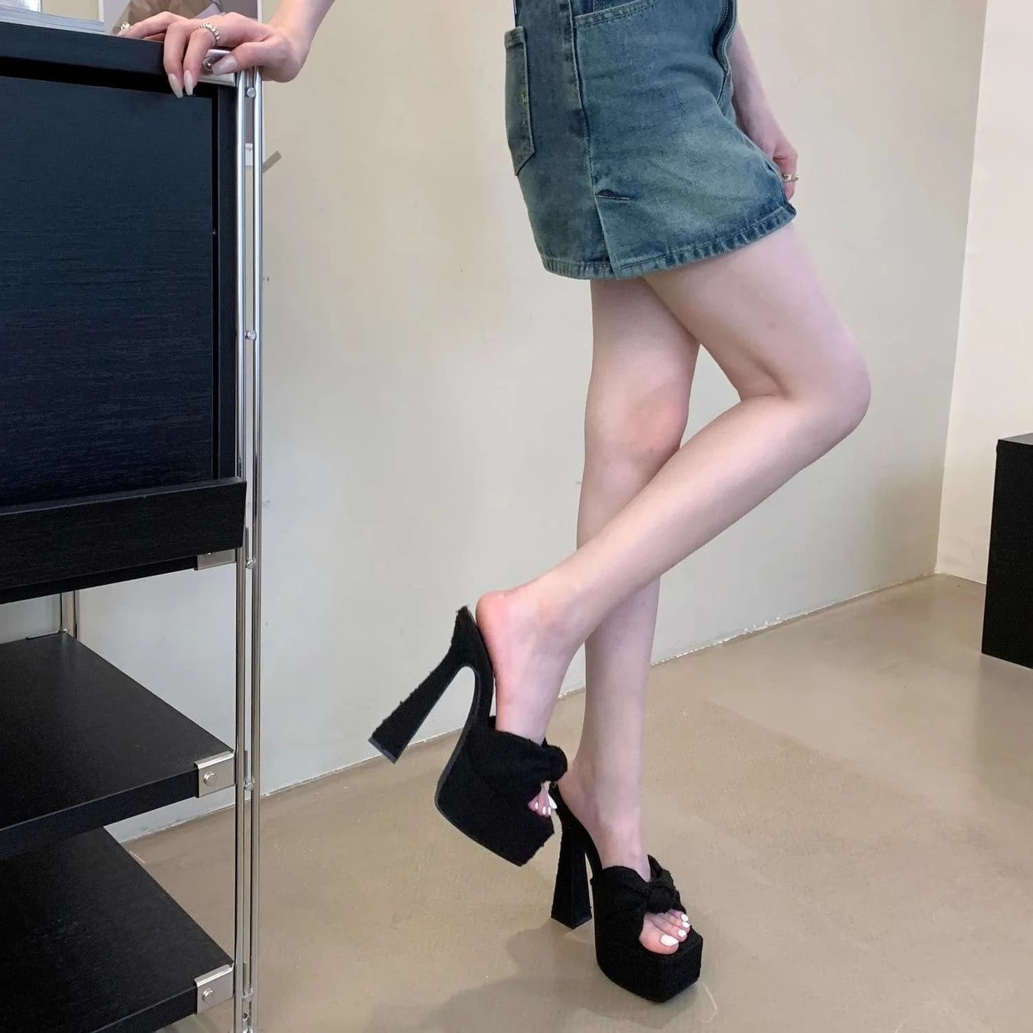 Summer New Women's High Heels Knot Slippers Waterproof Platform Show off Toe High Heels Low Help Fabric Footwear