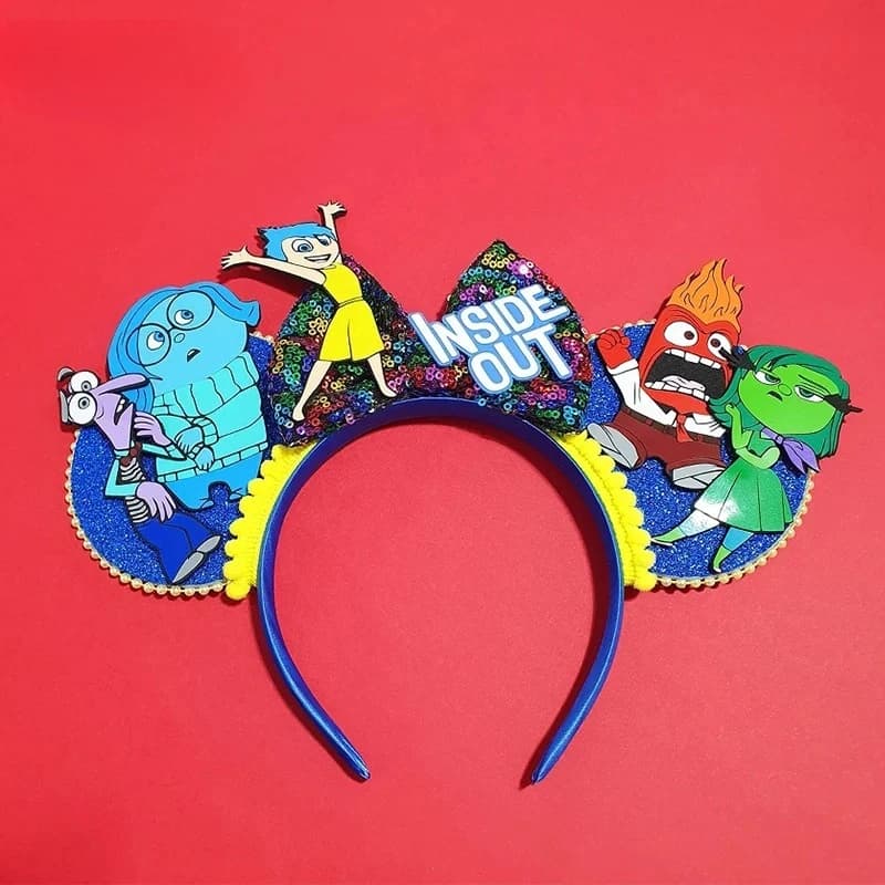 Fascia per Capelli Inside Out 2 con Personaggi Kawaii: Ansia, Tristezza, Rabbia, Disgusto, Paura, Gioia - Cerchietto Anime Cartoon per Bambini - Regalo