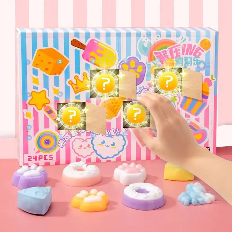 Nuovo in Stock, Best Seller, Giocattolo Creativo Blind Box, Punch Box, Giocattolo Antistress Elastico a Forma di Zampa di Gatto, Regali Sorpresa Squisiti