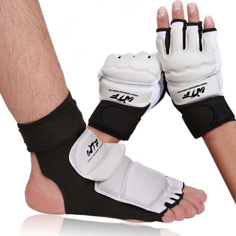 Taekwondo Gloves Protection Boxing Gloves Sanda half fingers for men and women for adults Children's boxing bag gloves