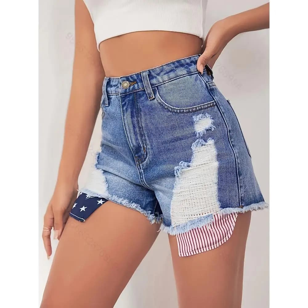 Women's ripped denim shorts, new summer jeans in American retro style, multifunctional with pockets, ultra shorts.
