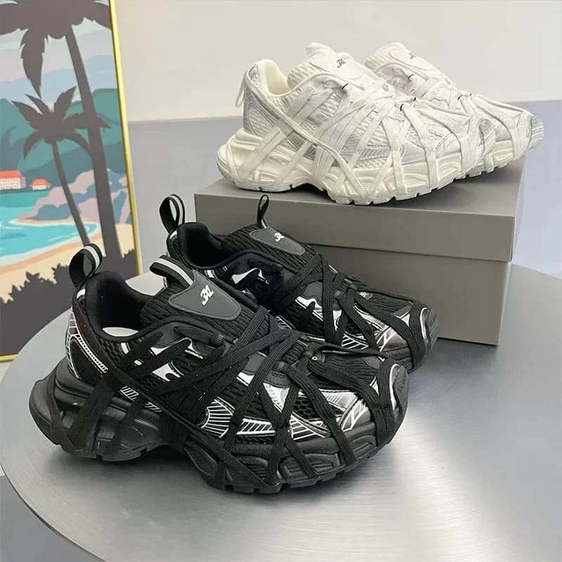 Scarpe sportive unisex con suola spessa di design di marca Scarpe da ginnastica casual stringate di grandi dimensioni Scarpe da ginnastica da corsa di nuova moda da donna