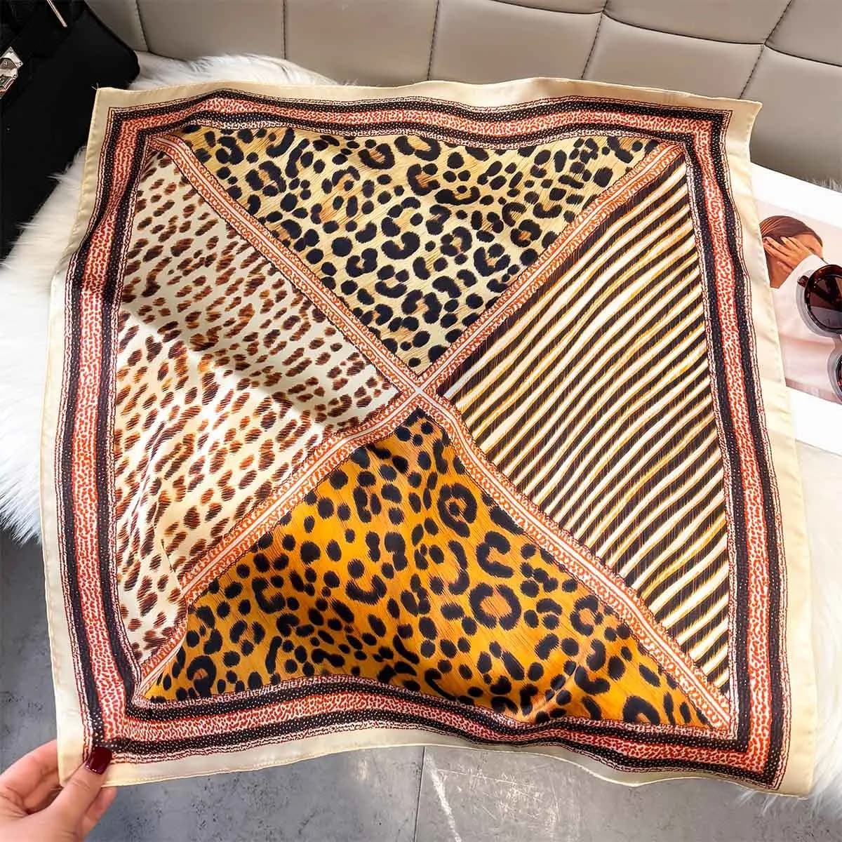 Leopard Print 65cm Silk Scarf Women Small Square Scarf Fashion Neck Scarf Wrap Echarpes Bufanda Foulard Bandana Hairband Poncho