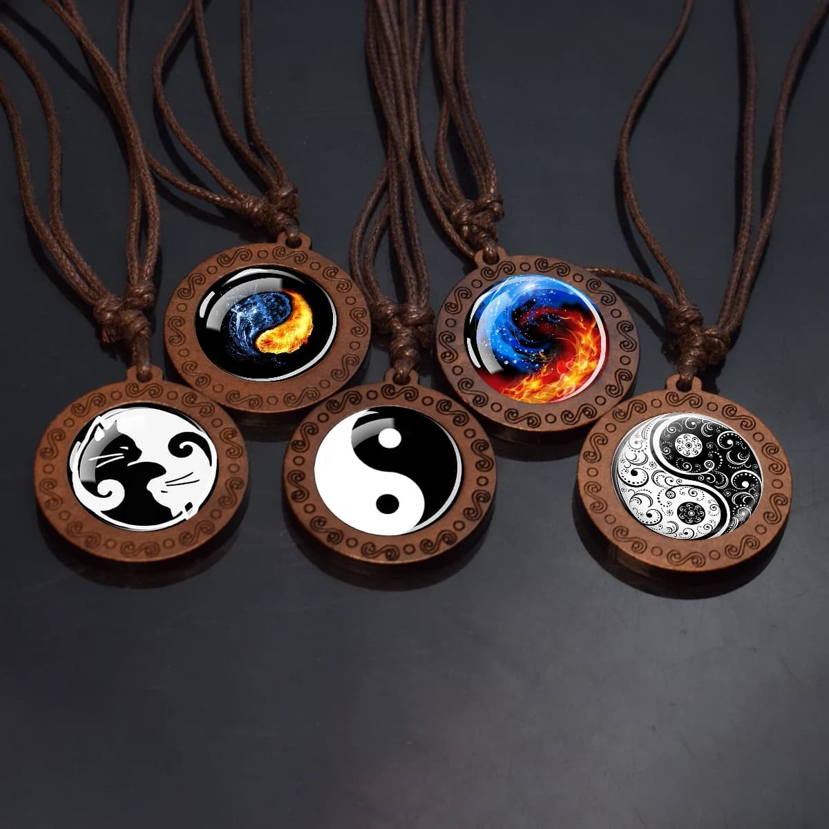 Collana Yin Yang Taichi Collana con ciondolo in legno di vetro Gioielli per meditazione spirituale