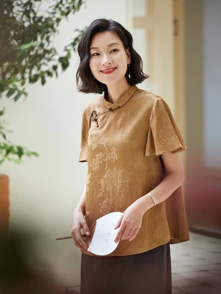 Camicia da donna in cotone e lino ricamata dal design originale, modello ampio, nuova collezione estiva, stile cinese, blusa con bottoni in stile etnico.