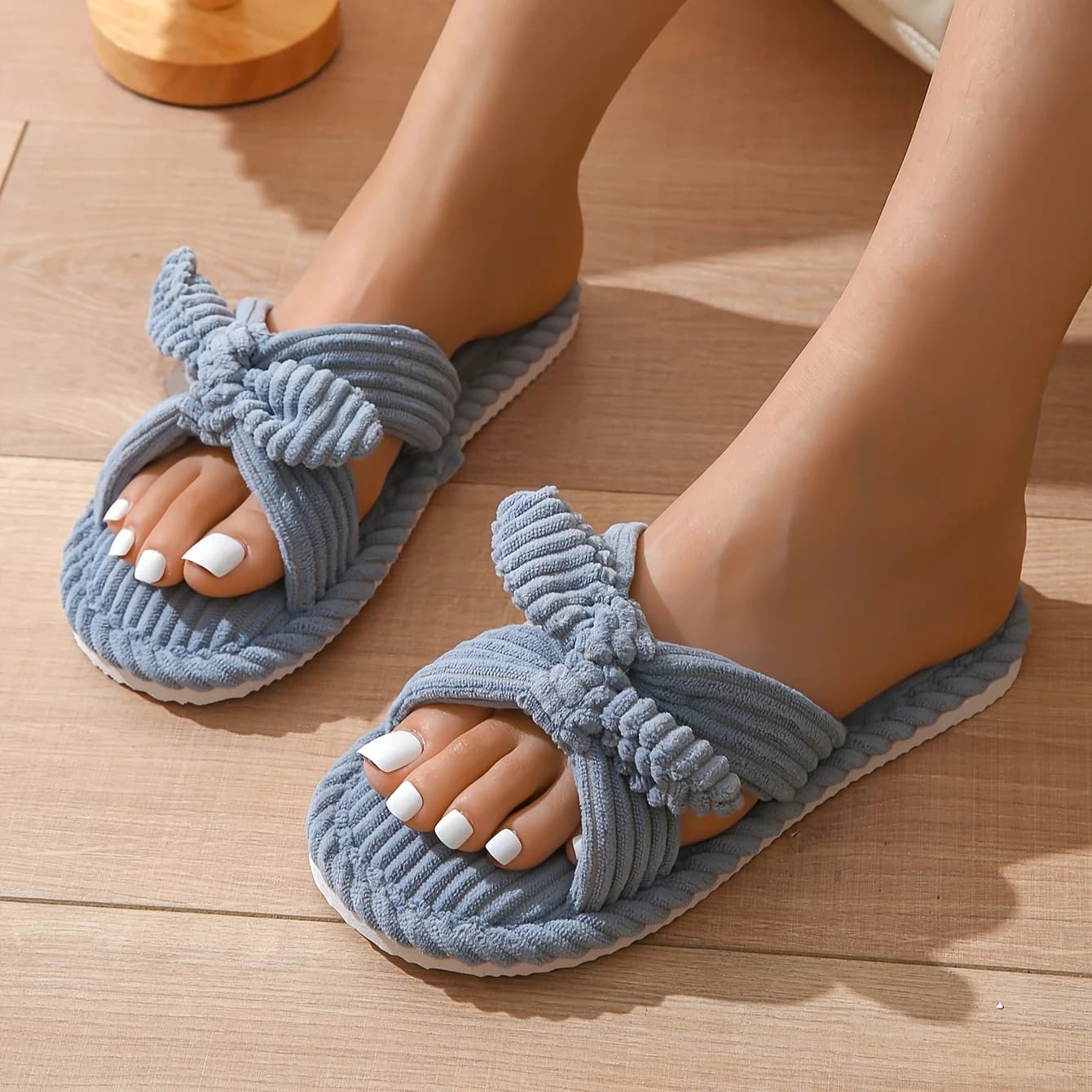 Women's Cross-Bow Tie Four-Season Soft-Soled Home Indoor Slippers
