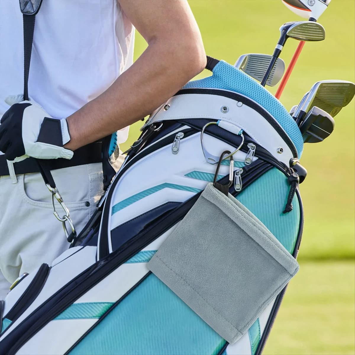 A89Z Asciugamano per palline da golf con clip Asciugamano da golf da 5,5 x 5,5 pollici Accessori per la pulizia delle palline da golf in microfibra premium Blu