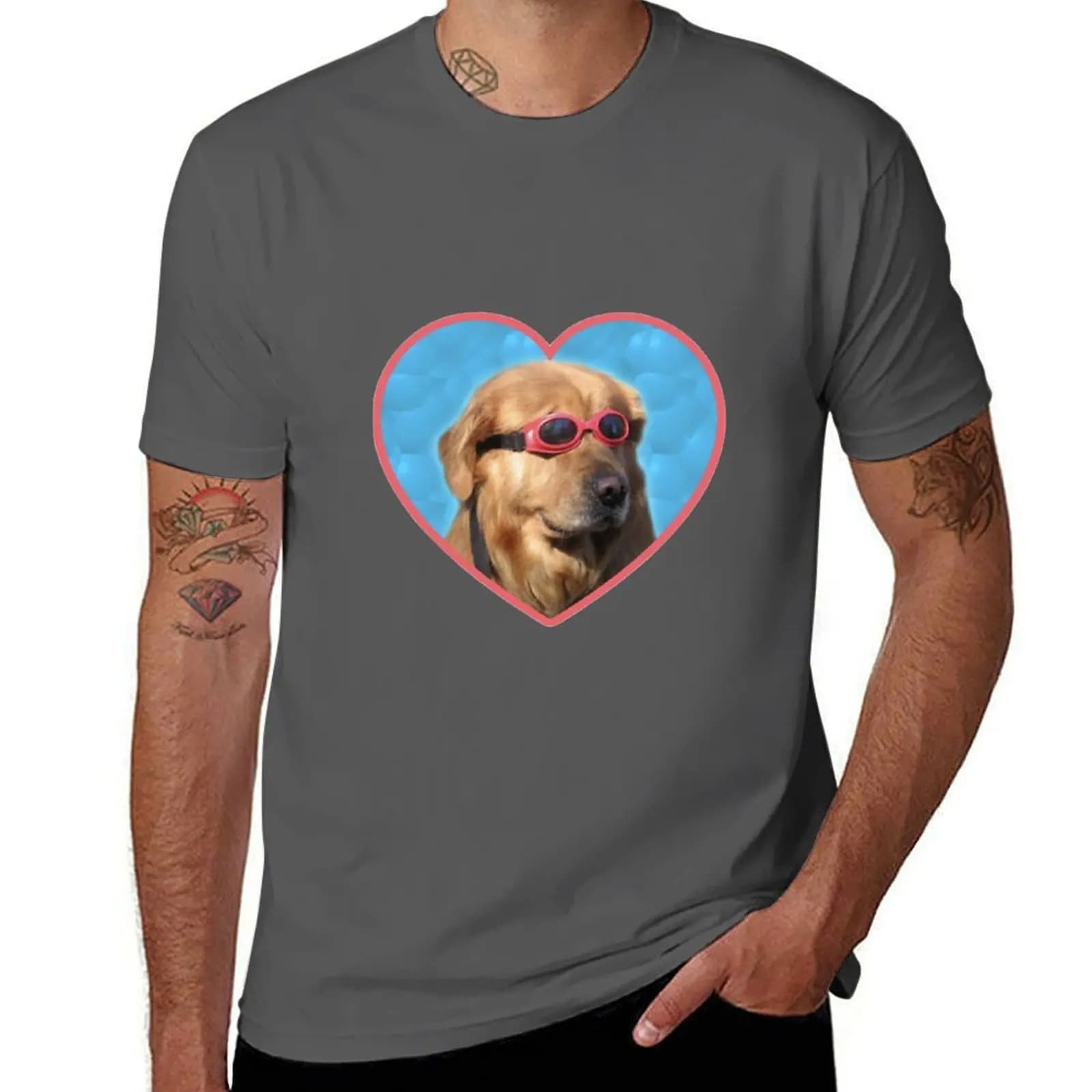 T-shirt with fashionable letter print with dog pattern with swim glasses
