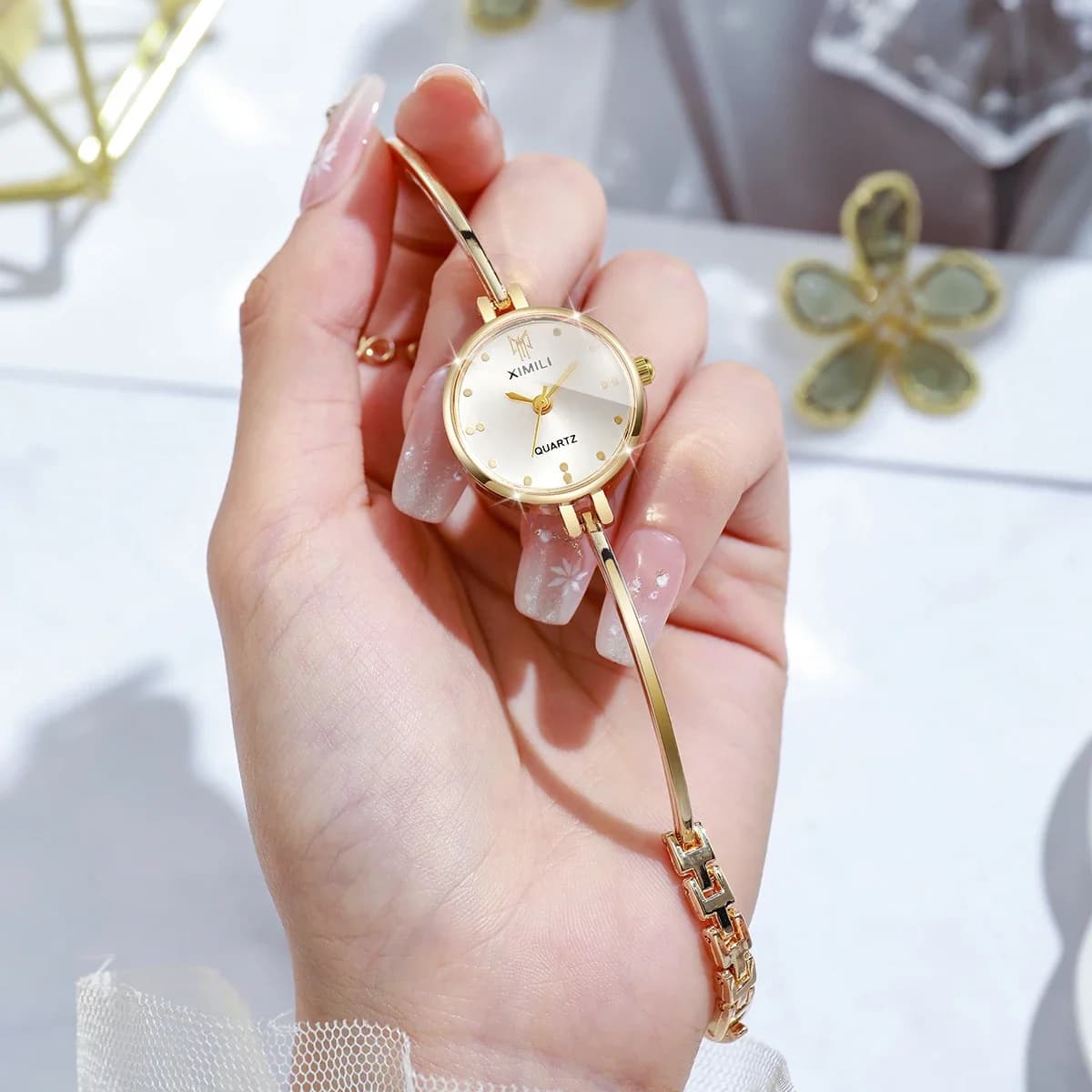Elegant Bracelet Bangle Strap Ladies Quartz Wristwatches Fashion Women Watches Relogio Feminino Girls Clock Gift（Without Box）