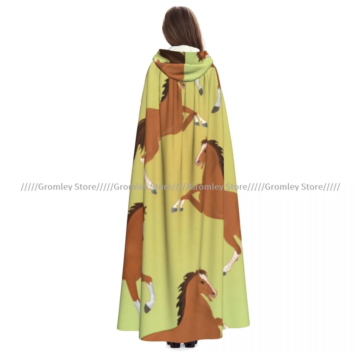 Abito lungo da strega con cappuccio Cavalli marroni Esterni Illustrazione Mantello di Halloween Costumi Cosplay per adulti