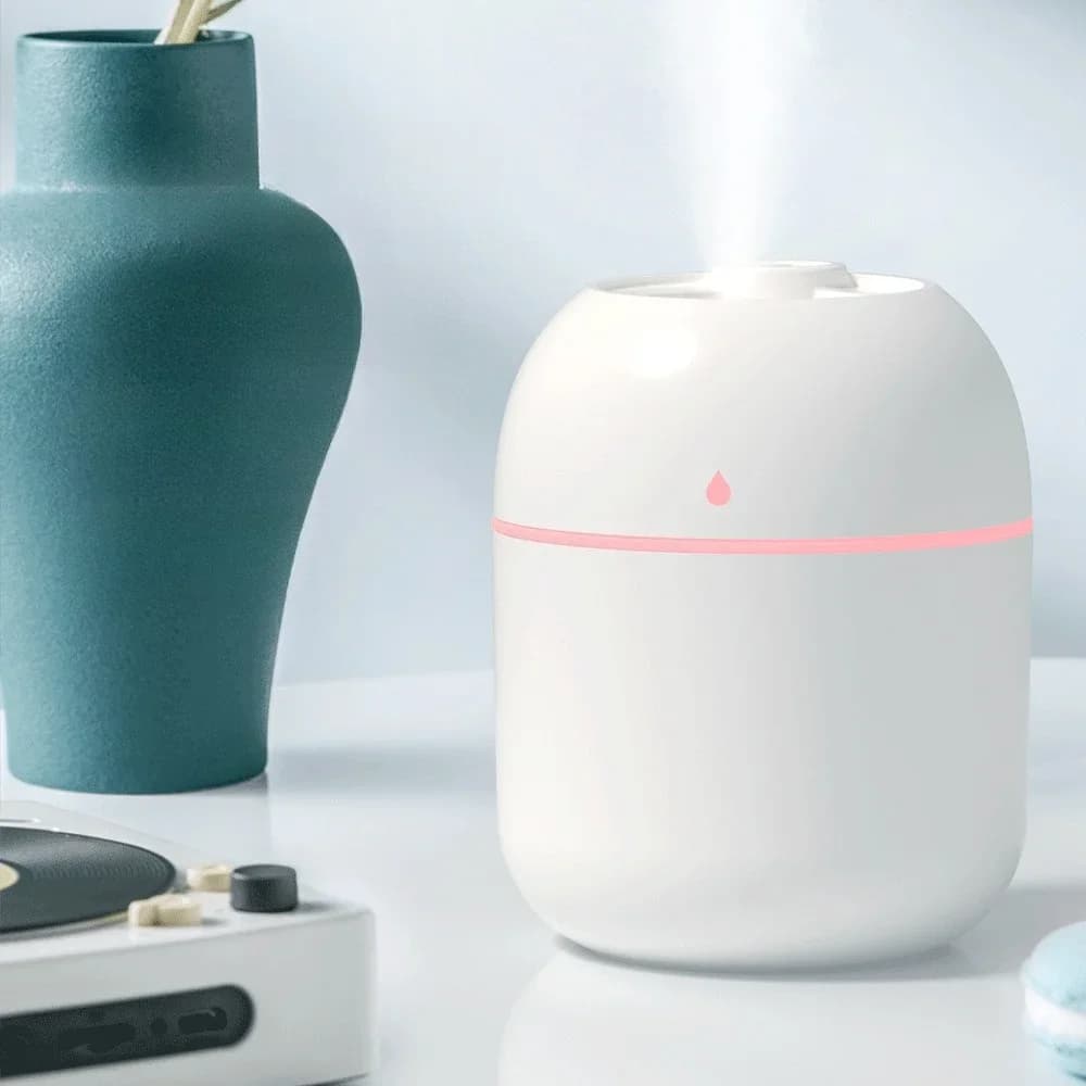 Mini umidificatore portatile USB da 220 ml, diffusore di oli essenziali, purificatore d'aria per auto, aromaterapia, generatore di anioni.