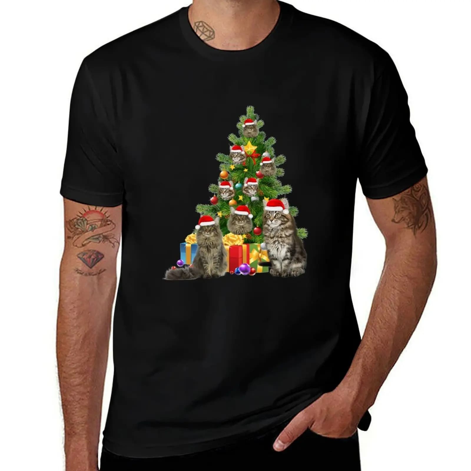 Maine Coon Cat Christmas Tree T-Shirt Big Size Crew Neck T-Shirt