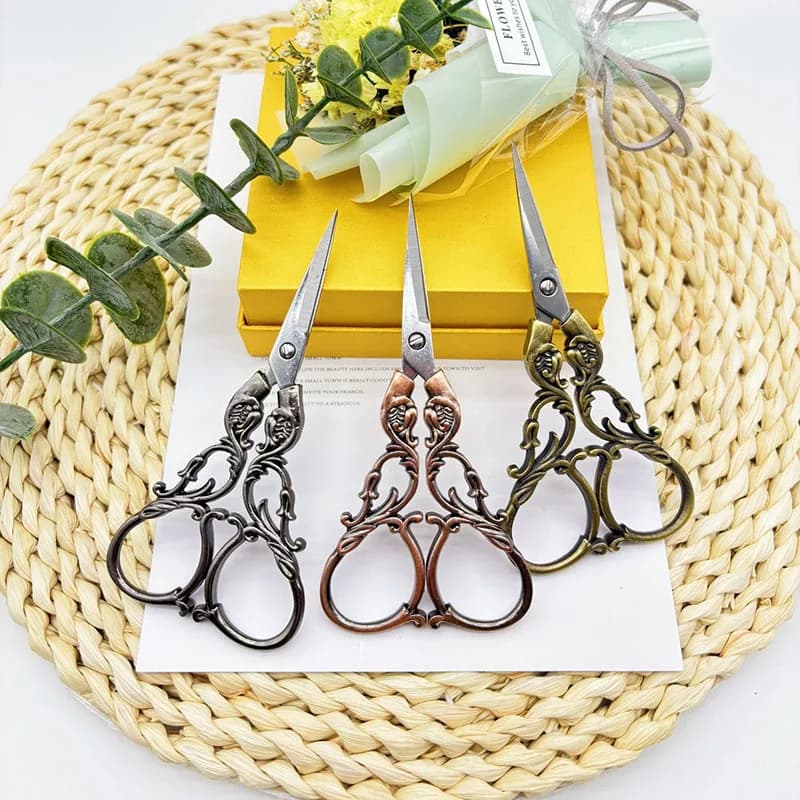 Forbici vintage da cucito in acciaio inossidabile da 12,5 cm per cesoie da taglio Retro antico forbici da sarto tessuto ricamo cucito