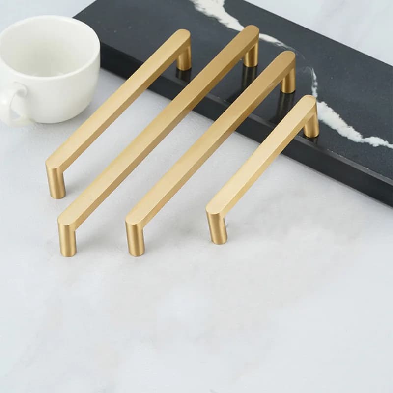 Maniglie per mobili in oro Maniglie per guardaroba in ottone massiccio Minimalismo Cassetto Bar Maniglia per mobili da cucina 106/138/170/202/234mm