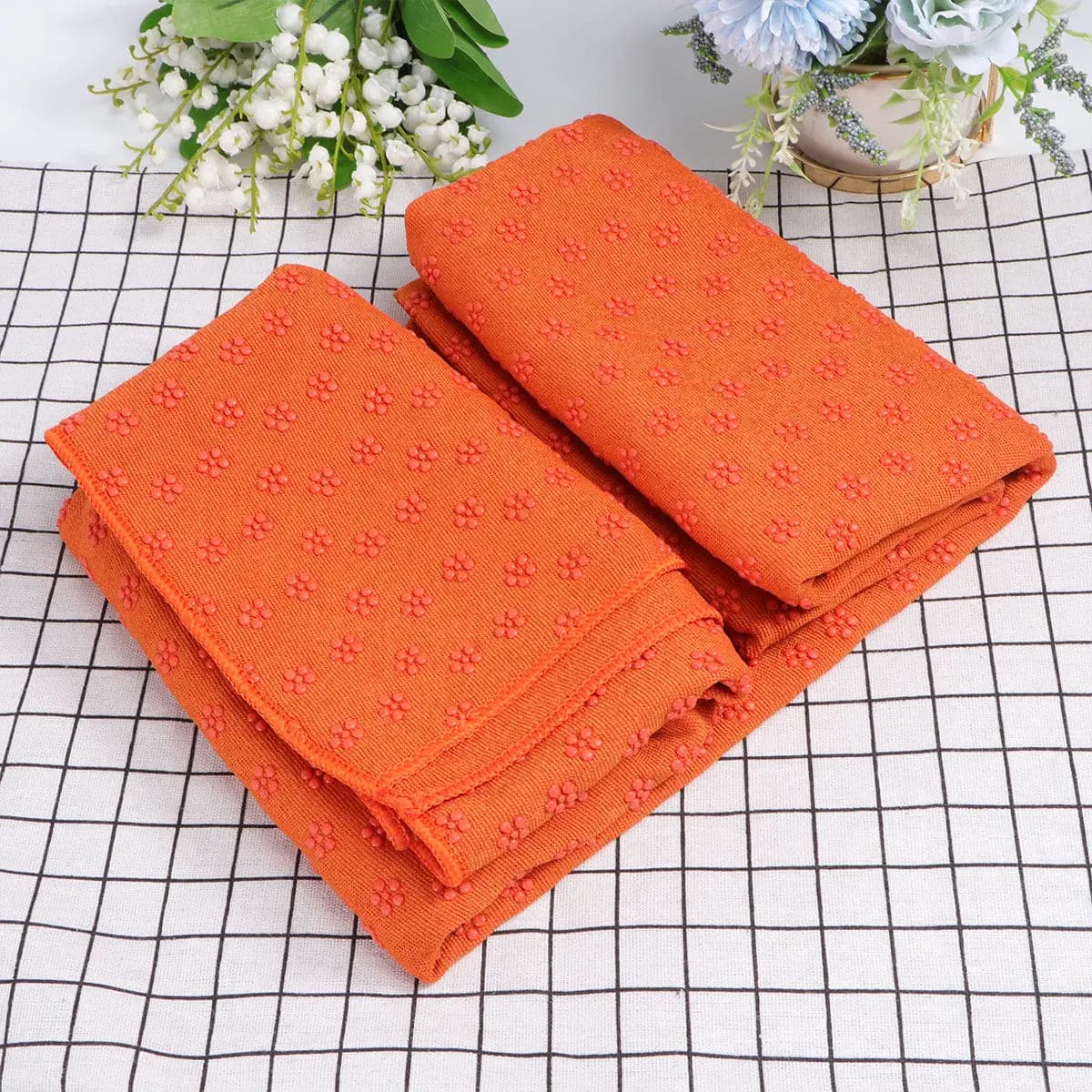1Pcs Yoga Mat Anti-Slip Plum Blossom Dots 183x61cm Lightweight Pilates Fitness Blanket Comfortable Orange Yoga Mat