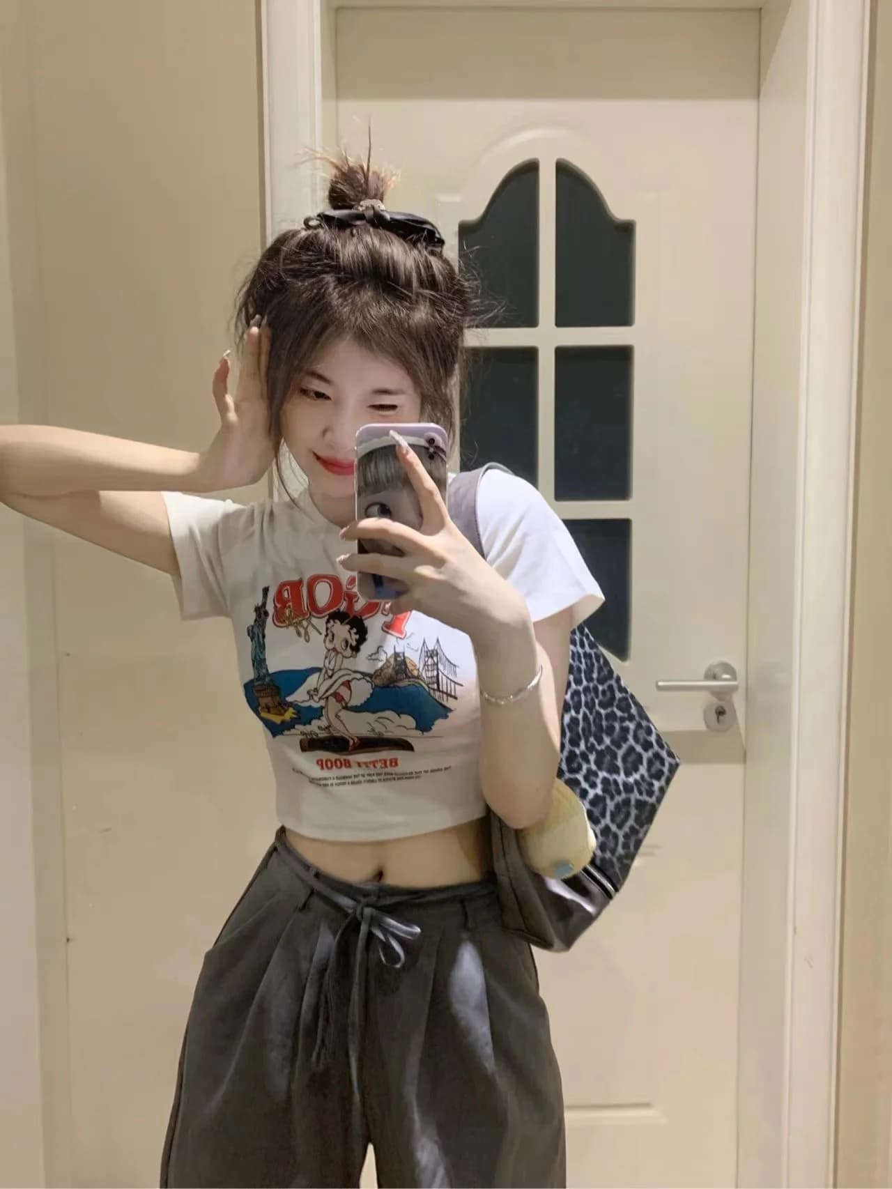 Summer American Retro Short Sleeve T-Shirt Women's Design Sensation Chic Cool Spicy Short Girl Short Top Cotton Blend