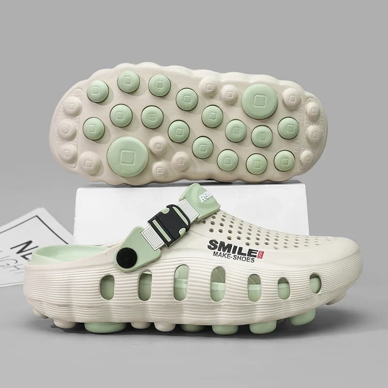 Summer Men Slippers Sandal Soft Bottom Unisex Outside Beach Flip Flops Clogs Slides Clogs Bathroom Bath Outdoor EVA Flat Shoes