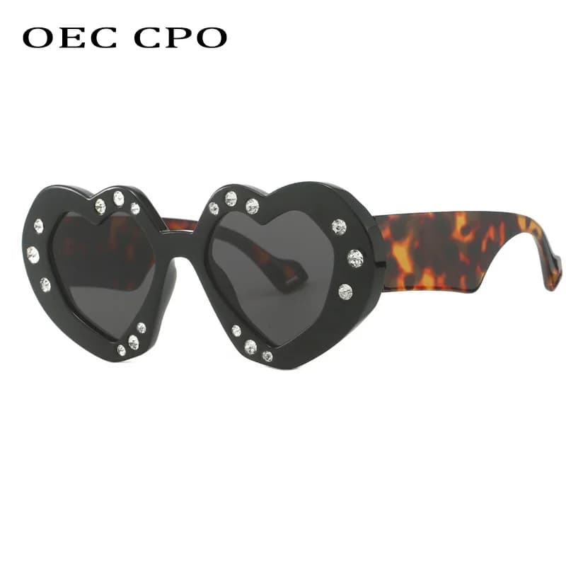 Colorful Heart Shaped Sunglasses Women Luxulry Diamond Oversized Goggle Sun Glasses Female Rhinestones Fashion Eyewear Oculos