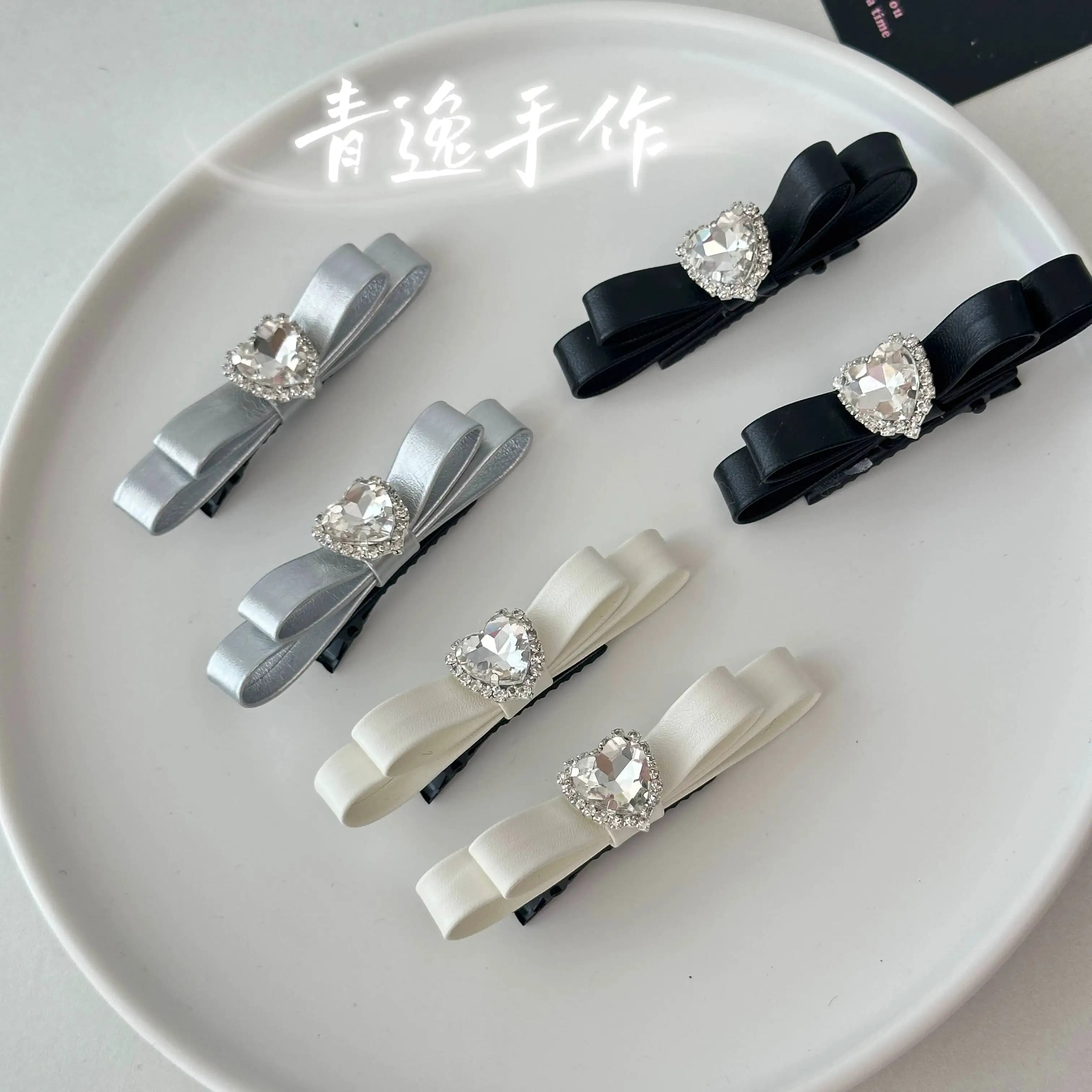 Fermaglio per capelli a forma di cuore con strass, stile Landmine, con fiocco a doppio strato, forcina per frangia, per ragazza, Jirai Kei