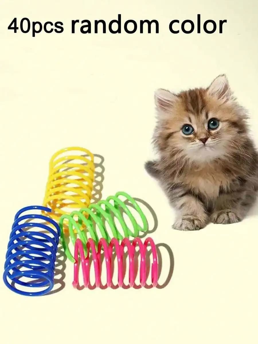 Plastic Spiral Spring Cat Toy For Self Playing Interactive Bouncing Teaser 40 Pcs Random Color
