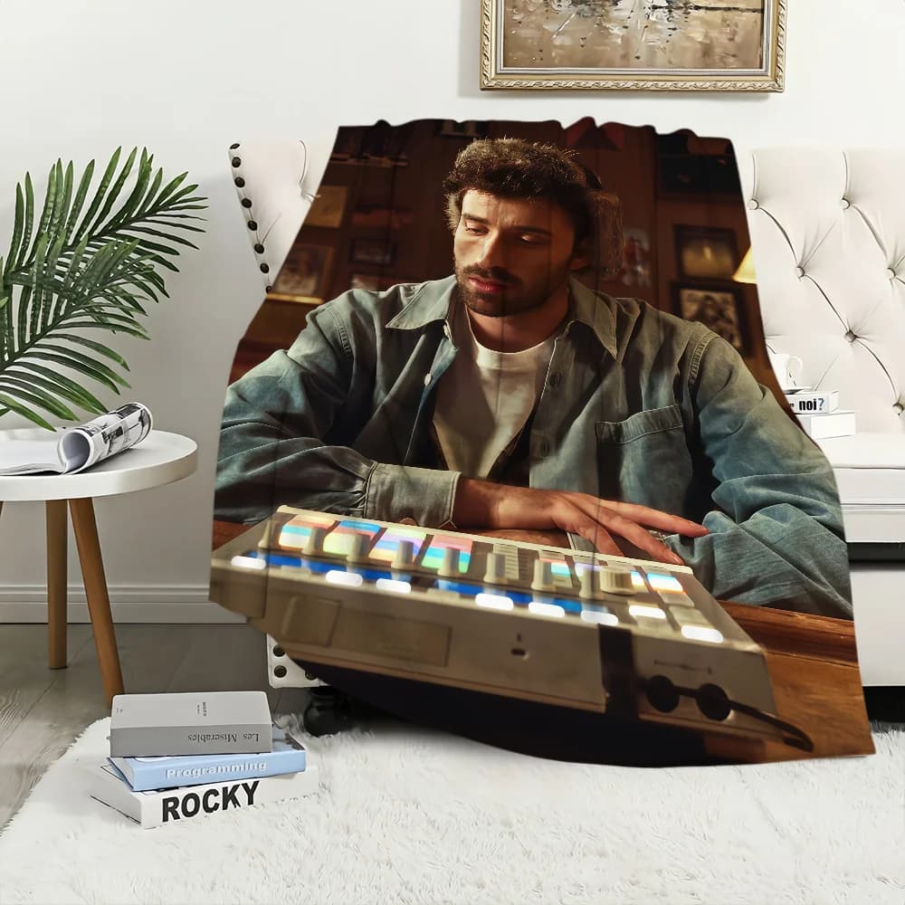 singer A-AJR The Big G-Goodbye Flannel warm comfort soft plush blanket sofa living room hogar office bedroom travel gift home