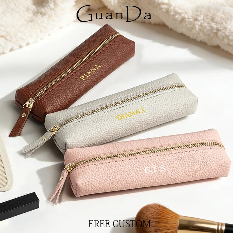 Borsa da viaggio di lusso in pelle PU con nome inciso, pochette cosmetica con cerniera, piccola borsa per il trucco alla moda, astuccio per penne da lavoro, borse portaoggetti versatili