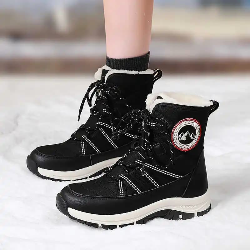 Suola spessa Altezza da donna Basket estivo Scarpe da ginnastica colorate da donna casual Scarpe da donna Kawaii Scarpe sportive da festival