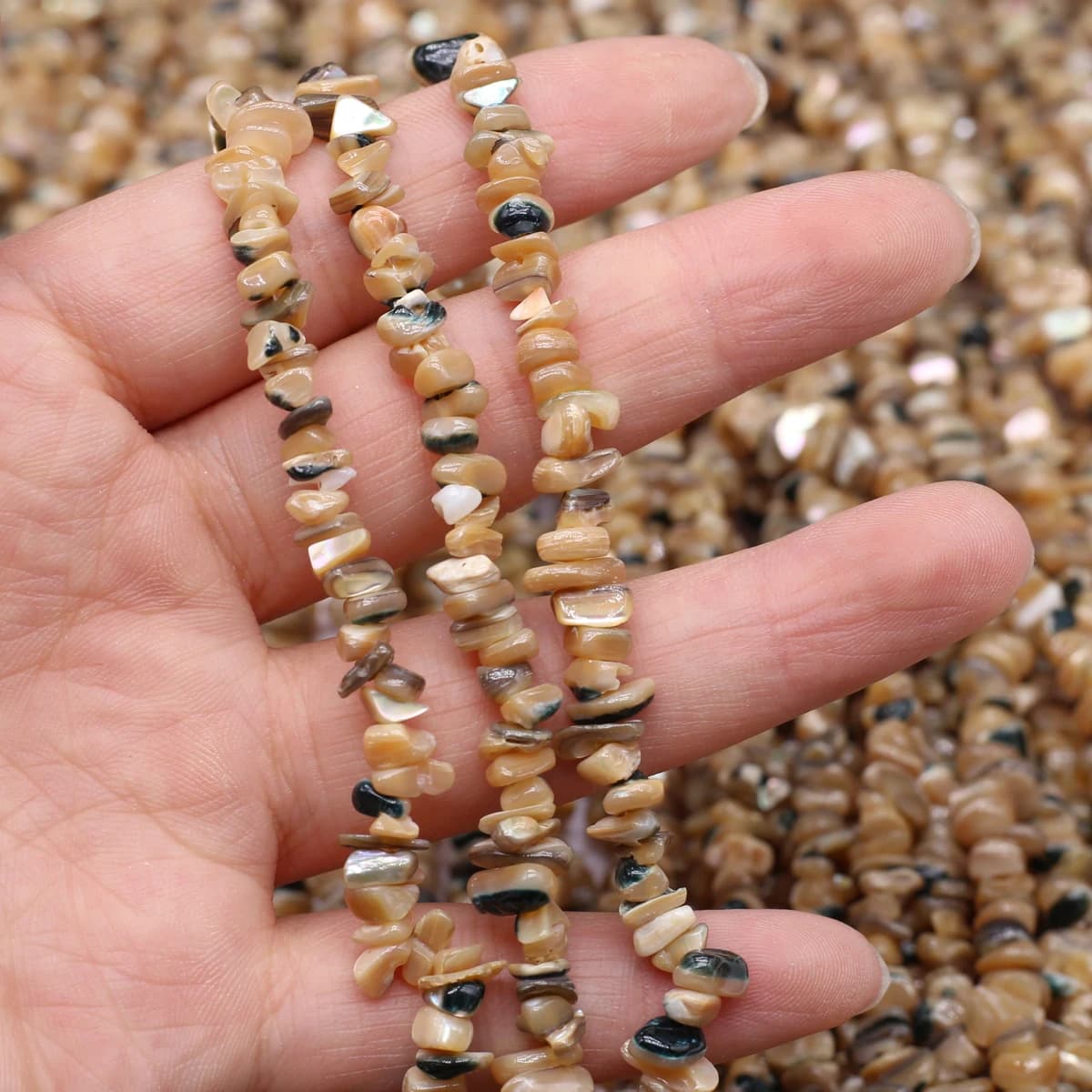 6-7mm Conchiglia Marrone Forma di Chip Irregolare Perlina D'acqua Dolce Naturale Squisita Creazione di Gioielli Collana FAI DA TE Bracciale Orecchini Accessorio