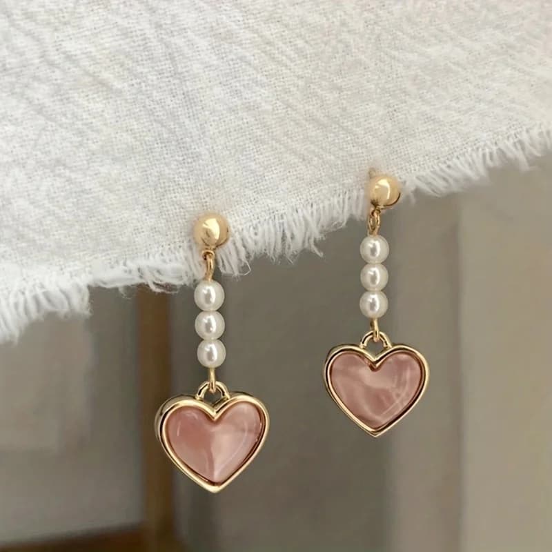 Orecchini pendenti con perle d'imitazione dolci e alla moda, regali di accessori per le vacanze dal temperamento elegante da donna