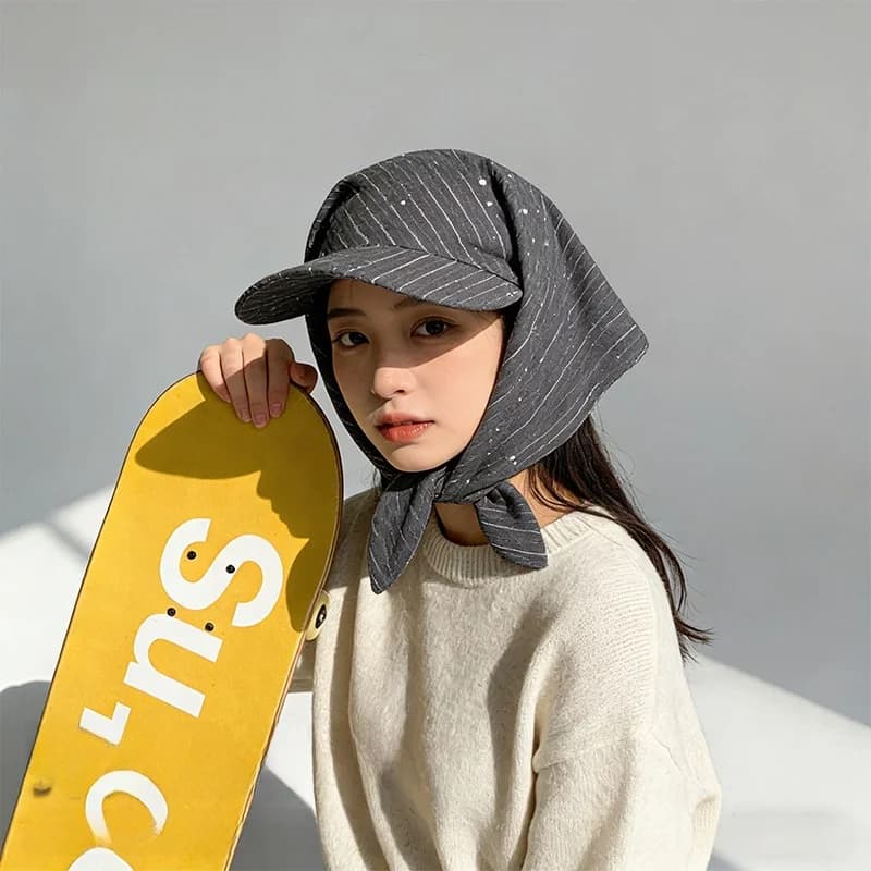 Cappello da Baseball Coreano con Strisce di Diamanti Luminosi, Nuovo Stile Primavera-Estate per Donne, Casual e Versatile, Cappello con Sciarpa Parasole