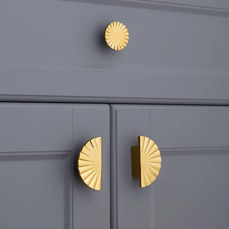 Forma semicircolare fai-da-te/manopola per porta Maniglie per mobili antichi europei Maniglie per cassetti del settore Manopole e maniglie dorate per armadio da cucina