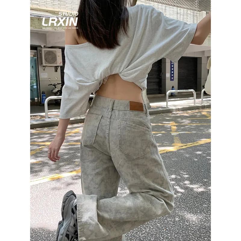 plus Size High Waist Wide Leg Jeans Women's Summer American Style Loose Fit Straight Cut Jeans for Pear Shaped Body
