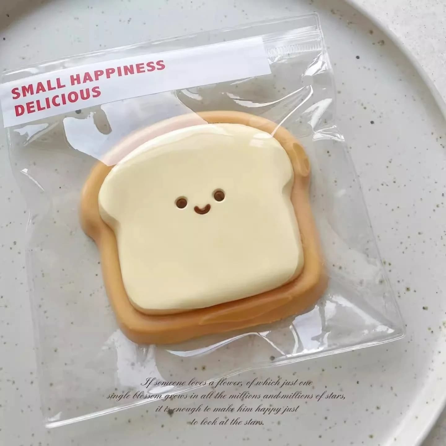 1pc Simulation Toast Squeezable Relaxation Toy TPR Food Play Dough Bread Slow Recovery Release