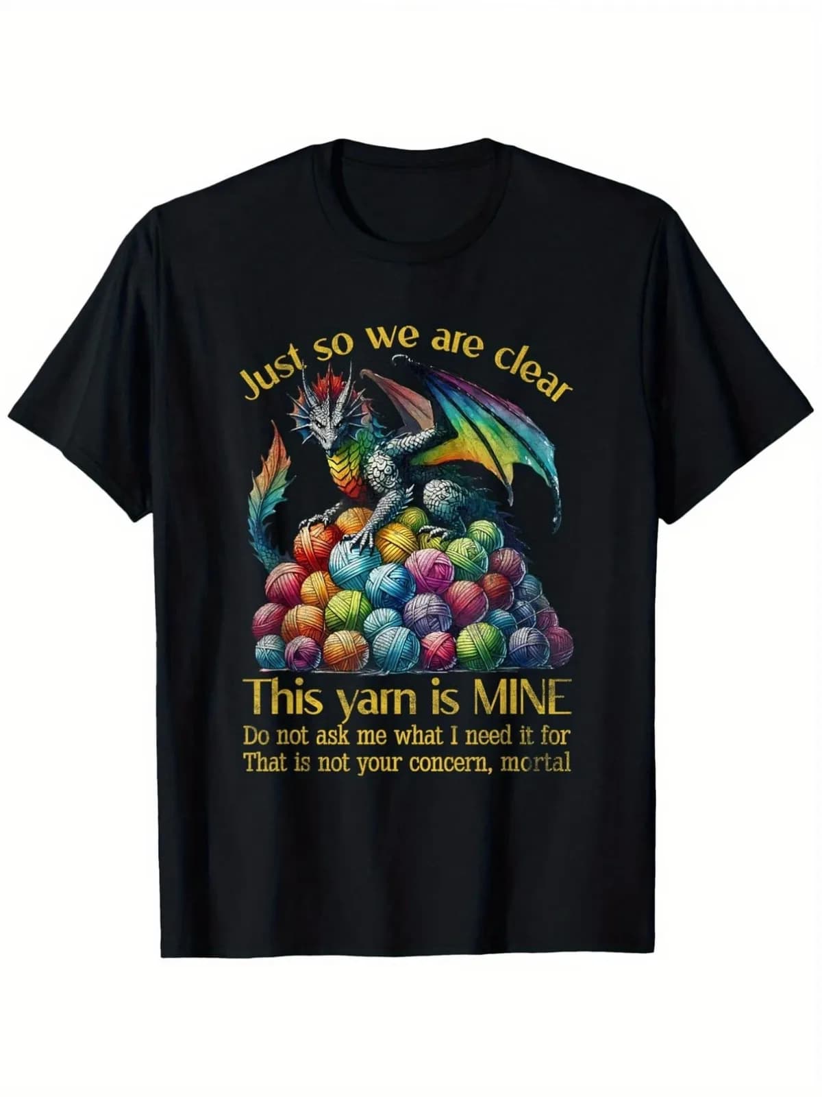 T-shirt con grafica Yarn Is Mine Dragon & Yarn - T-shirt unisex in cotone nero con multicolor