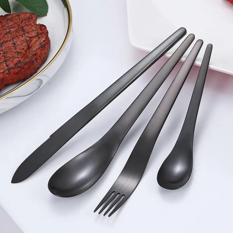Set di posate da 16 pezzi in acciaio inossidabile color oro opaco, stoviglie semplici, cucchiai, forchette, coltelli, posate occidentali da cucina, articoli per la tavola