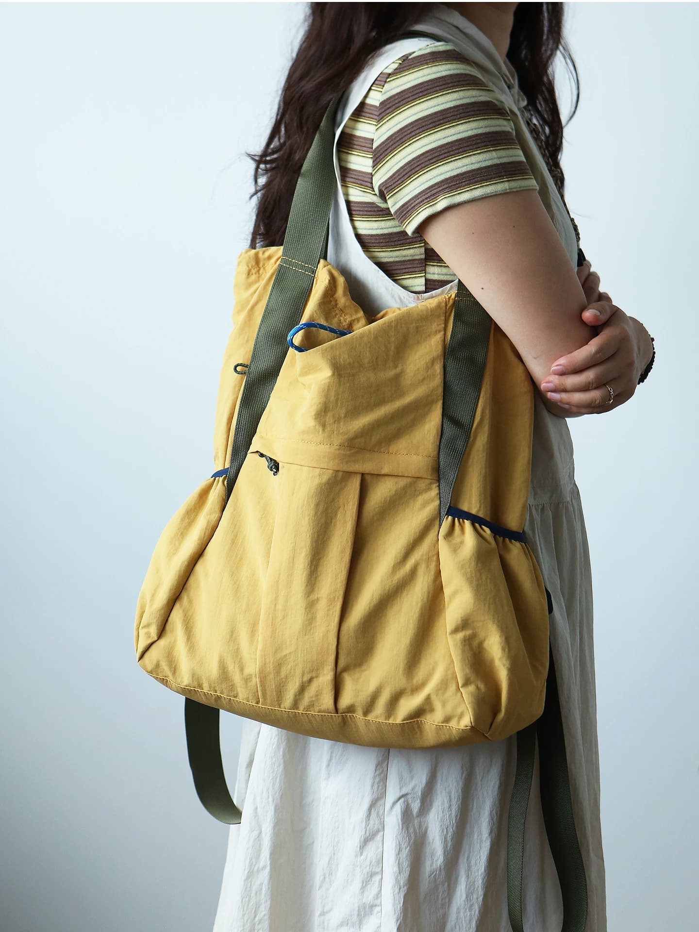 New Fashion Splicing Color Contrasting Waterproof Nylon Cloth Backpacks Simple And Casual Versatile Large Capacity Shoulder Bags