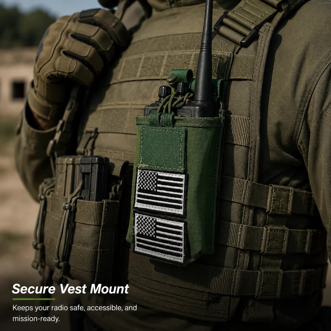 Borsa tattica MOLLE per radio con 2 patch bandiera USA, supporto per walkie-talkie in nylon resistente con cordino elastico regolabile per Baofeng