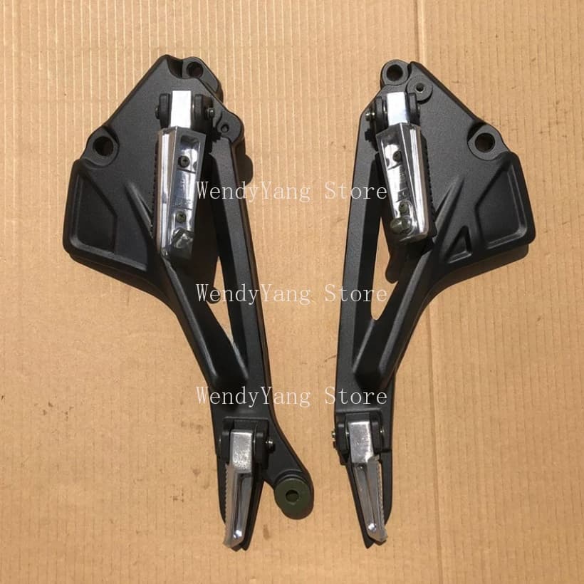 Accessori moto Lf150-10b 10s Kp150 Kpr150 Combinazione poggiapiedi anteriore sinistro Poggiapiedi sinistro