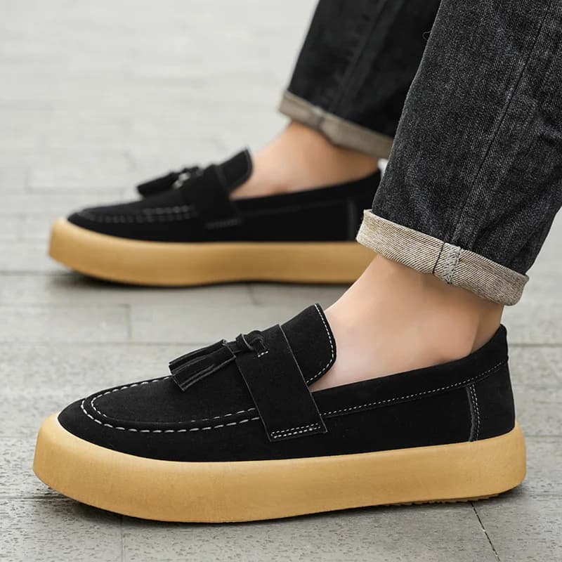 Mocassini da uomo Scarpe con nappe Autunno Four Stagione Stile britannico Scarpe casual alla moda Piattaforma alla moda Scarpe vulcanizzate antiscivolo
