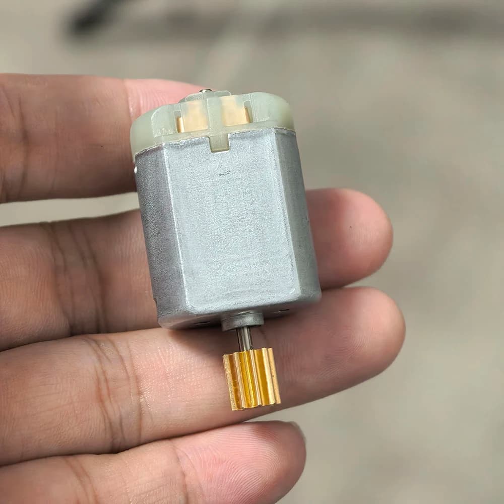 Motore DC 12V FC-280SC con ingranaggio a 9 denti per la riparazione dello specchietto retrovisore dell'auto