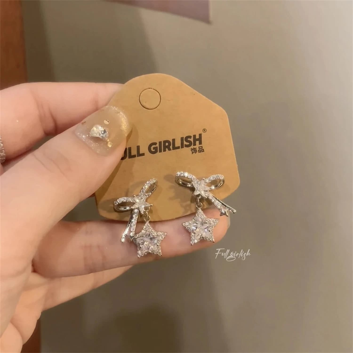 WAKA Orecchini pendenti con stella a fiocco scintillante per donna Orecchini pendenti con intarsi di cristallo Regalo di gioielli da indossare ogni giorno per feste alla moda